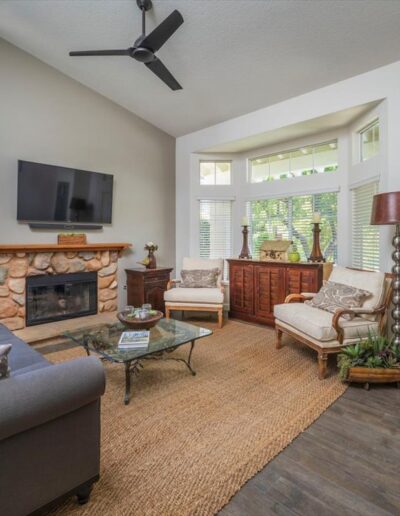 Living Room - 27054 Riversbridge Way Valencia CA