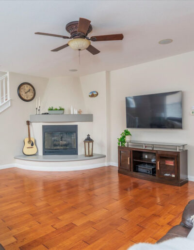 27107 Red Cedar Way Canyon Country California for Sale
