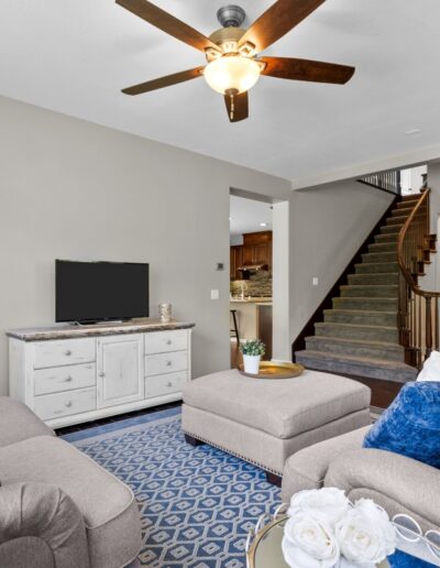 Living Room - 28474 N Incline Ln Santa Clarita California for Sale by SCVHolly