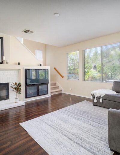 Family Room - 29027 Raintree Ln. Santa Clarita California For Sale by SCV Holly