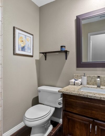 Bathroom - 28474 N Incline Ln Santa Clarita California for Sale by SCVHolly