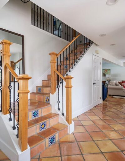 23629 Va Rana Valencia Ca For Sale - Staircase