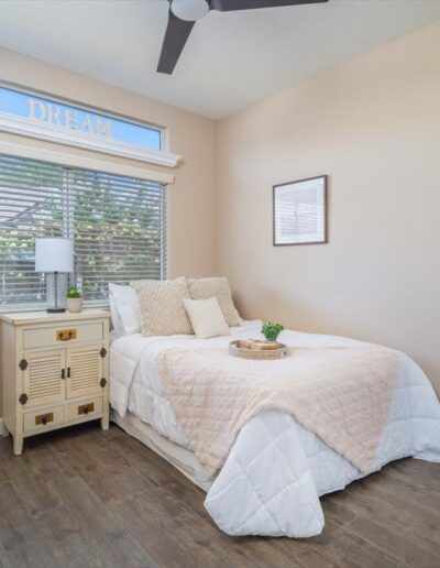 Bedroom - 27054 Riversbridge Way Valencia CA