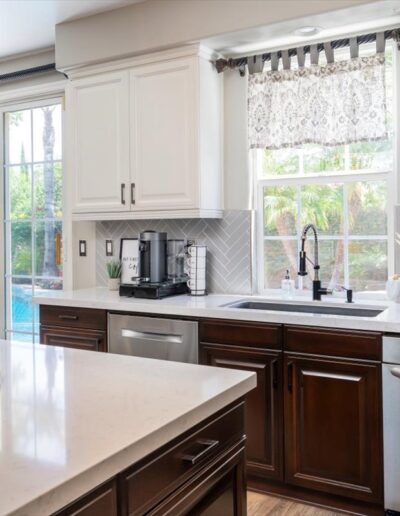 Kitchen - 26815 Grey Pl Stevenson Ranch, CA (For Sale)