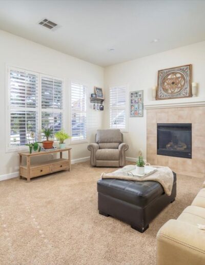 Living Room - 34407 Scott Way Acton, CA - For Sale