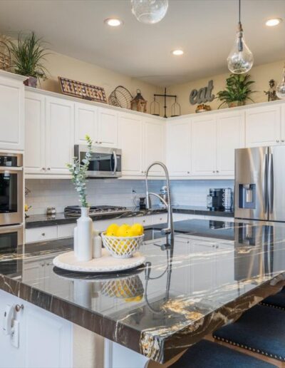Kitchen - 34407 Scott Way Acton, CA - For Sale