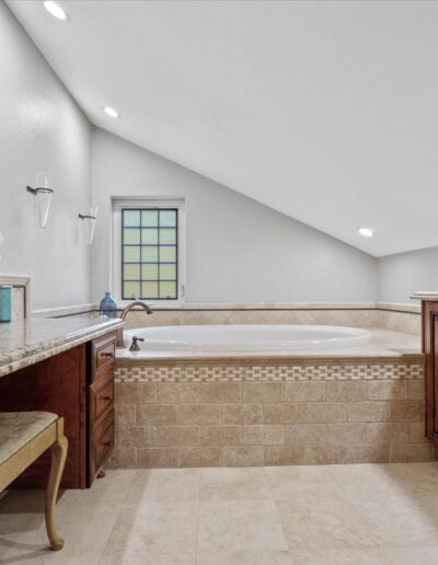 For Sale - 23717 Shadylane Pl, Valencia, CA - Master Bath